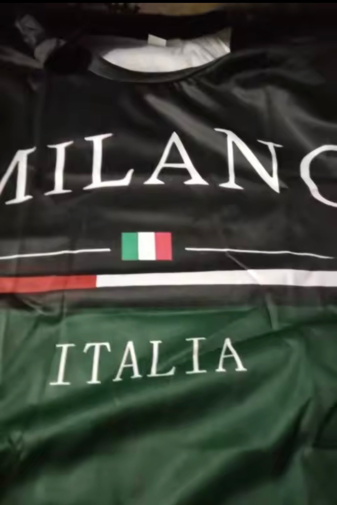 Milano Italia men’s sweatshirt/t-shirt casual look